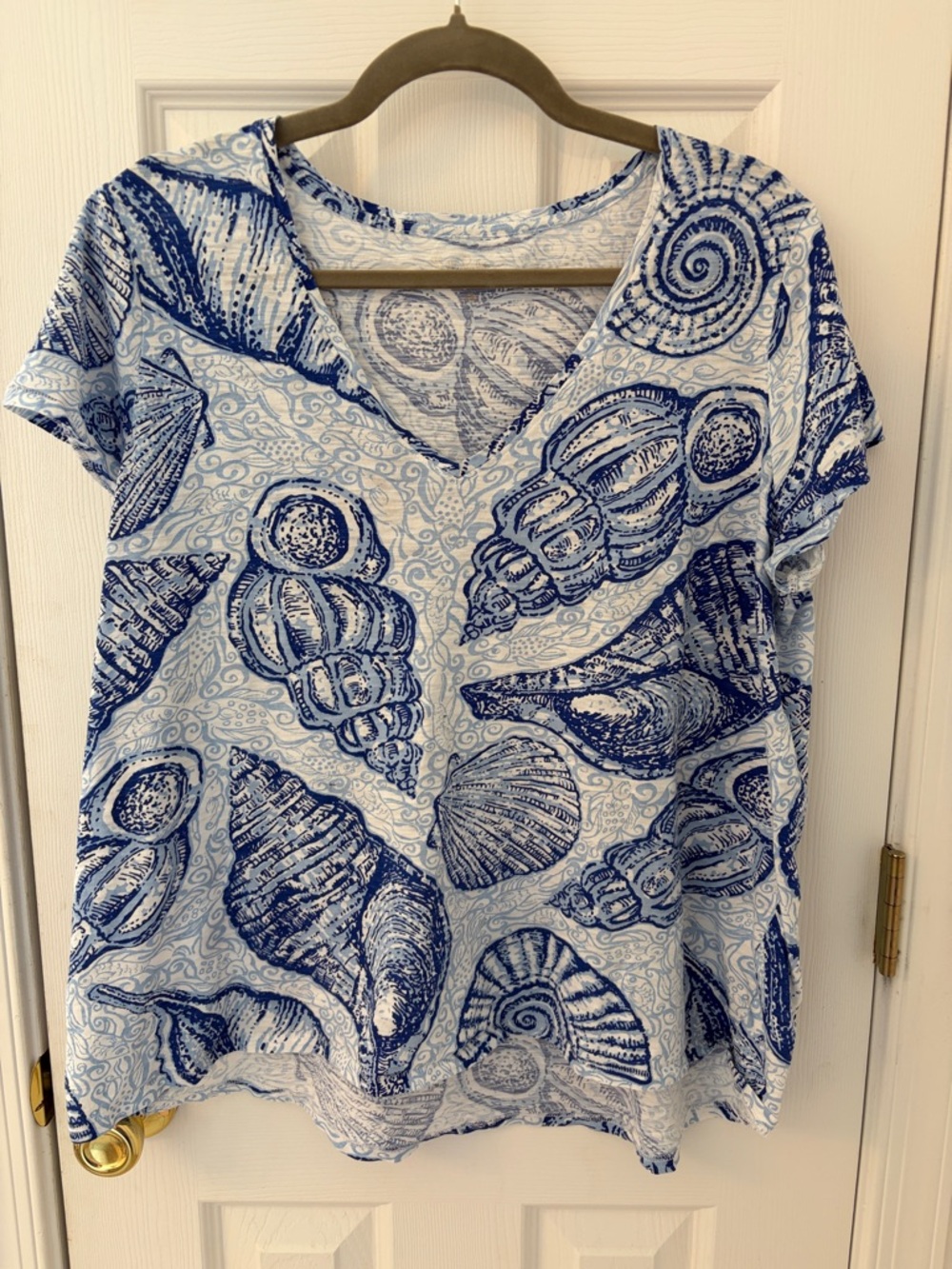 Lilly Pulitzer Etta Light Blue & Navy Shell-Print V-Neck Top